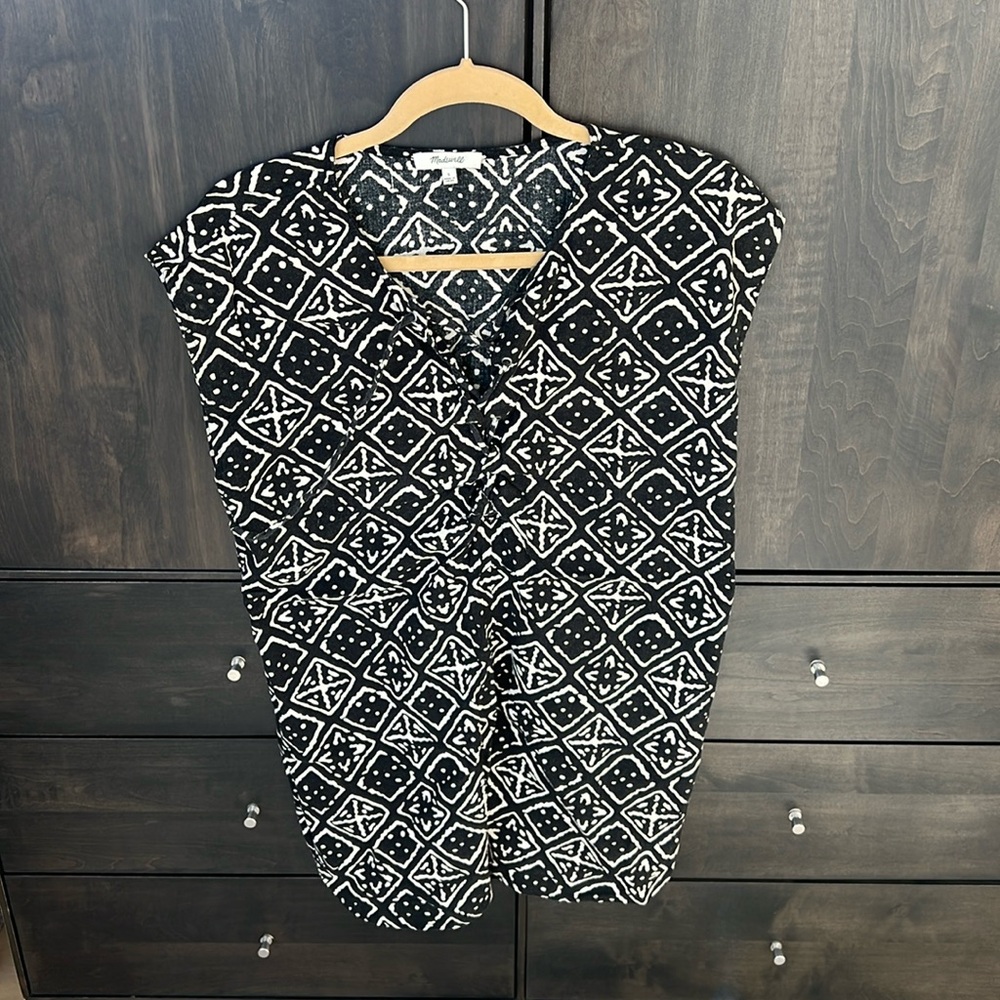 Madewell Beach Coverup - size small